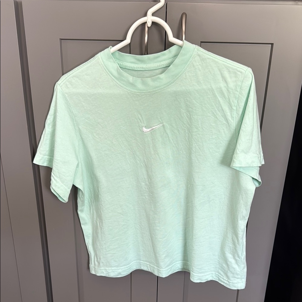 Nike Light Green Crew Neck Crop Tee